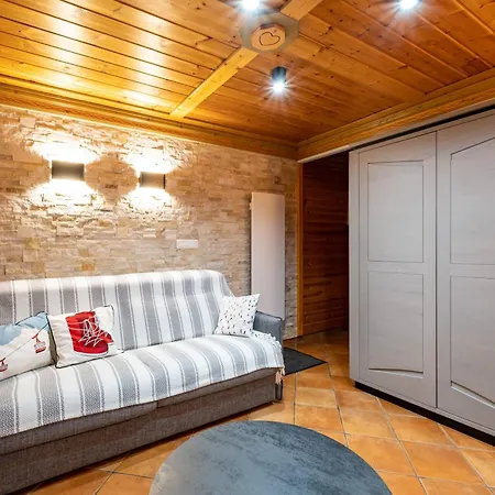 3 Pieces Mottaret - 44m², Pied Des Pistes, Balcon, Label - Fr-1-355-68 * Méribel